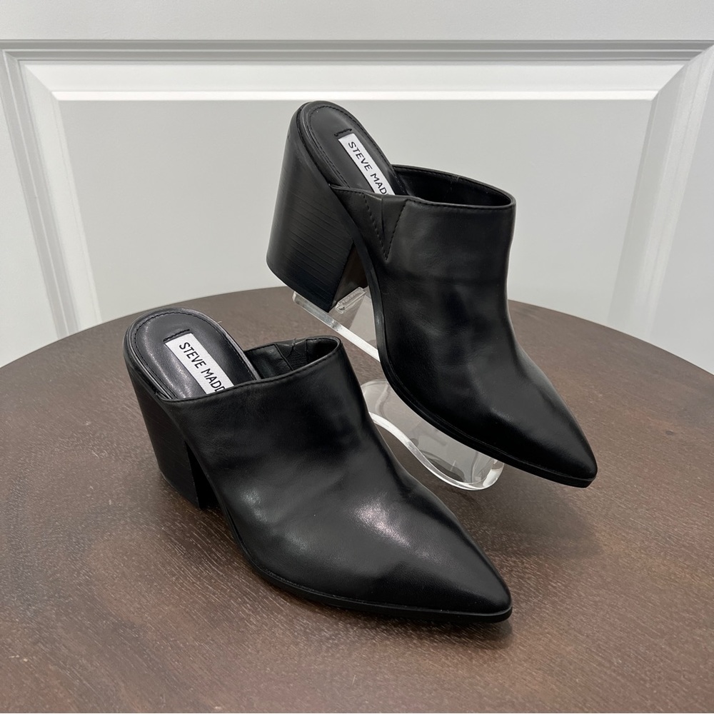 Steve Madden “Savina”